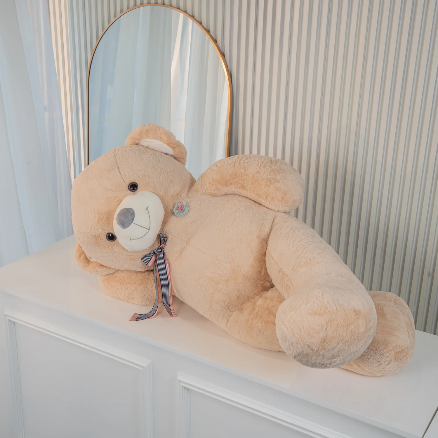 Oversized 130 CM brown teddy bear sitting upright, perfect for gifting and cuddles