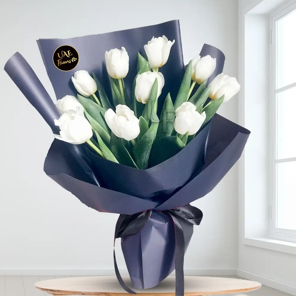 10 white tulips